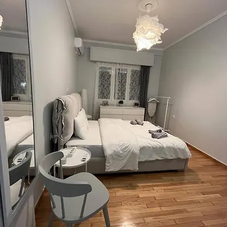 Apartament Acropolis Casa 2bdr/2bthr W/hot Tub-3mins To Plaka *